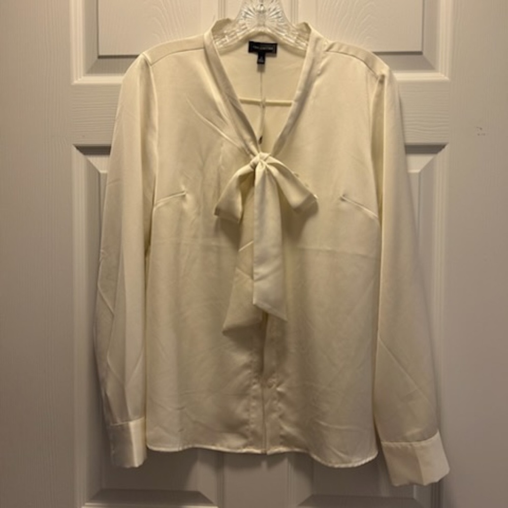 The Limited Cream Tie-Neck Blouse - Size Small NWT